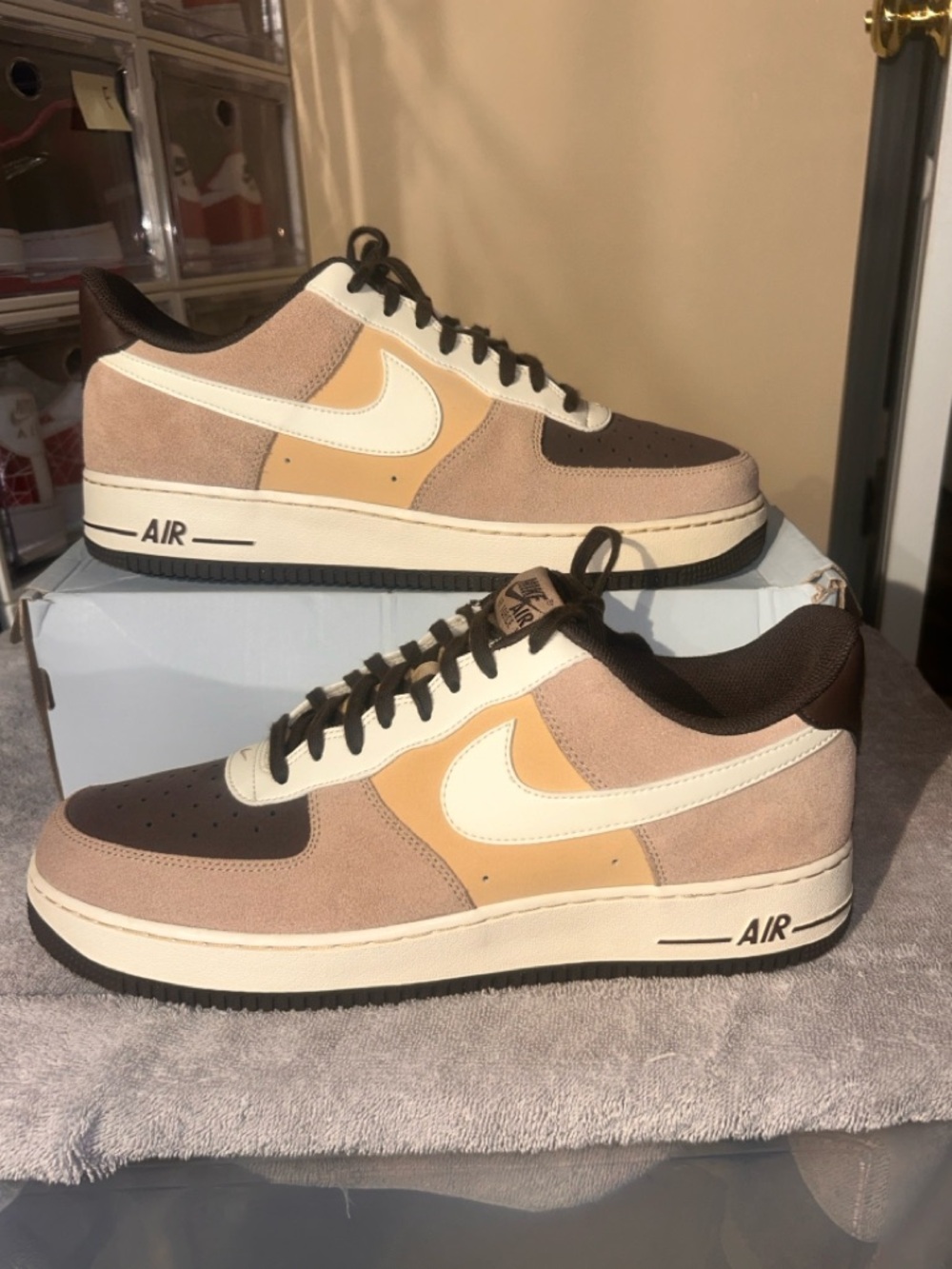 Nike Air Force 1 '07 LV8 'Hemp'